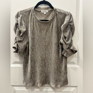 THML Textured Gray Ruffle Sleeve Blouse